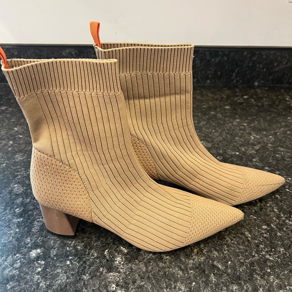 Knit ankle boots